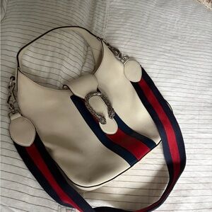 Gucci Cream and Red Shoulder Bag
